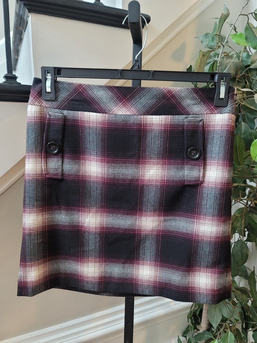 Loft Ann Taylor Mini Skirt Women's Size 2p Multicolor Plaid Lined Faux Pockets